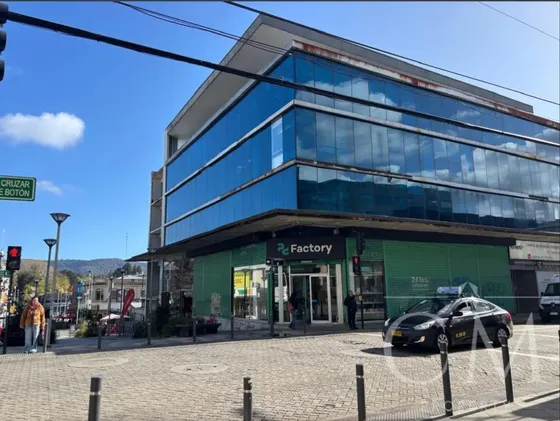 Oficina En Edificio Paseo Libertad