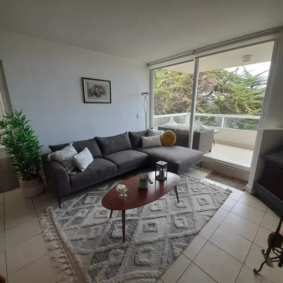Tres Dormitorios Con Terraza Y Vista Al Mar En Primera Línea