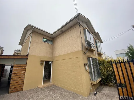 Casa En Venta De 3 Dorm. En Puente Alto