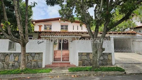 Casa En Venta En Colinas De Los Ruices Mls #25-23987