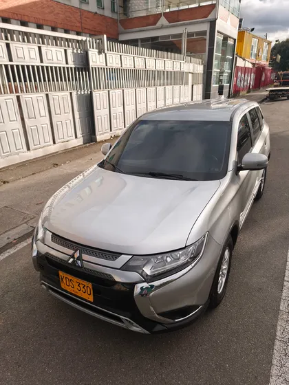 Mitsubishi Outlander 2.4 Kaiteki