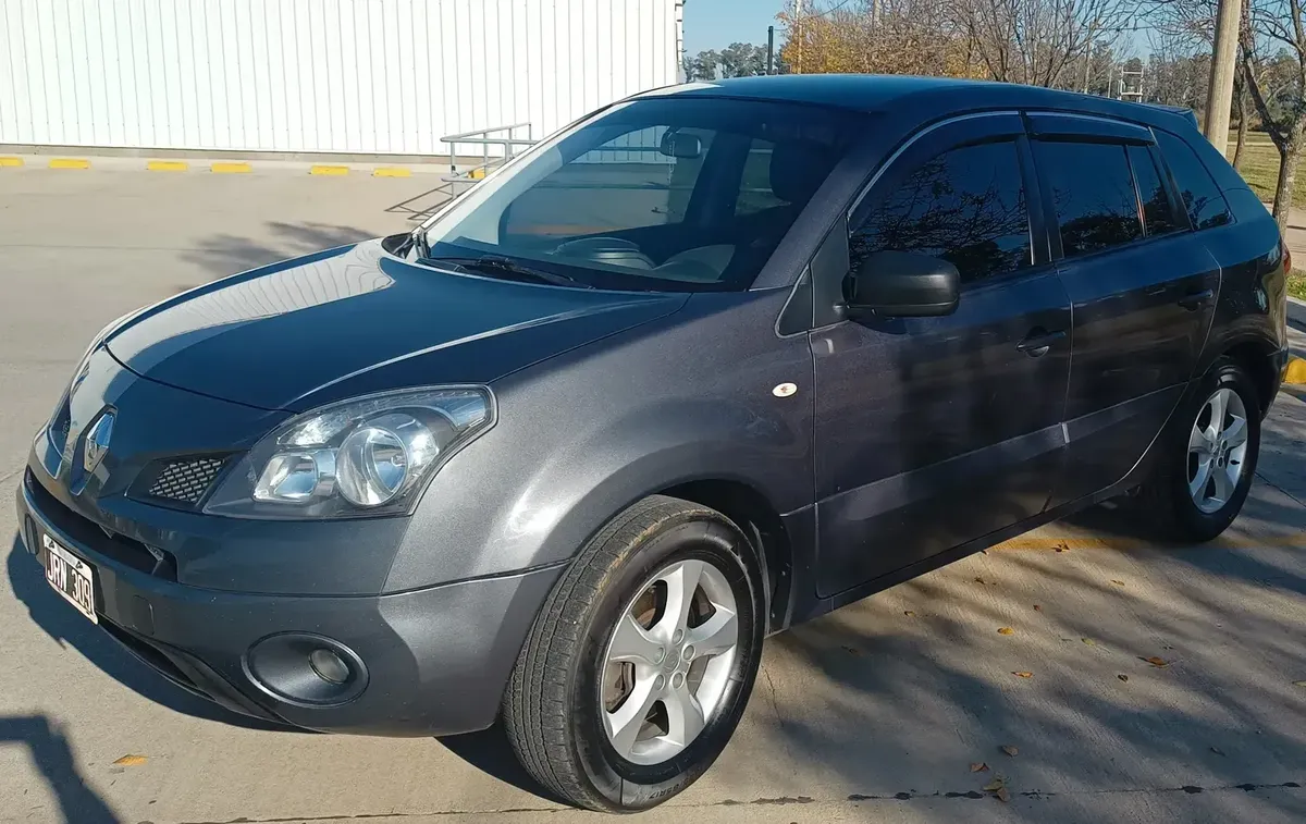 Renault Koleos 2.5 Expression 4x2 Manual Transmission