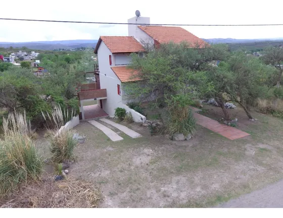 Casa + Depto En Venta En Barrio Cerrado Lomas Del Rey, Mayu Sumaj, Cordoba
