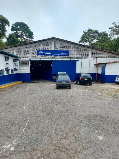 Galpon De 3.250 Mts En 8.000 Mts Dé Terreno Agua Propia 