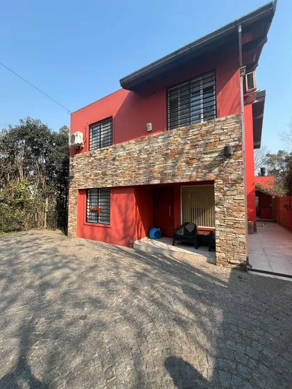 Casa Moderna/impecable/ Apta A Credito
