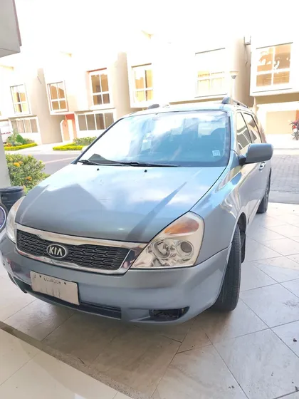 Kia Gran Carnival Lx