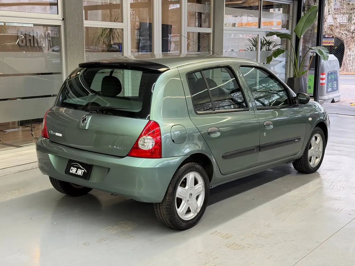 Renault Clio 1.6 Expression530235788425308164