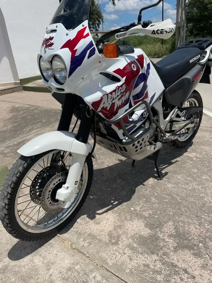 Honda Africa Twin 750