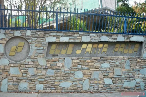 Se Vende Accion Solvente Club Santa Paula 