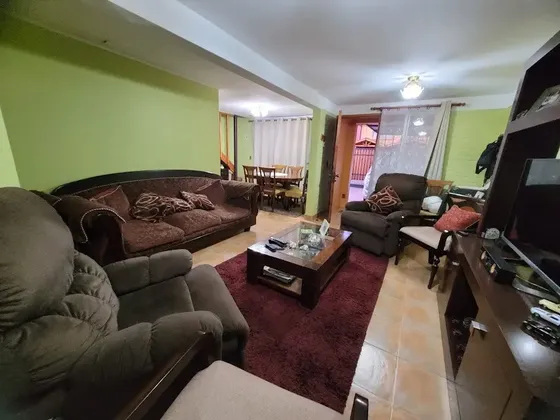Casa En Venta En Las Mercedes Puente Alto