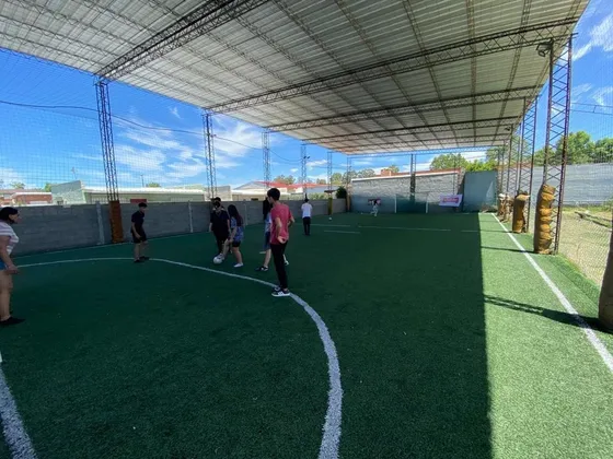 Alquiler De Llave De Negocio, Cancha De Futbol 5 En Pando Canelones