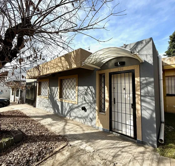 Apta Crédito! Hermosa Casa 2 Amb En Venta 