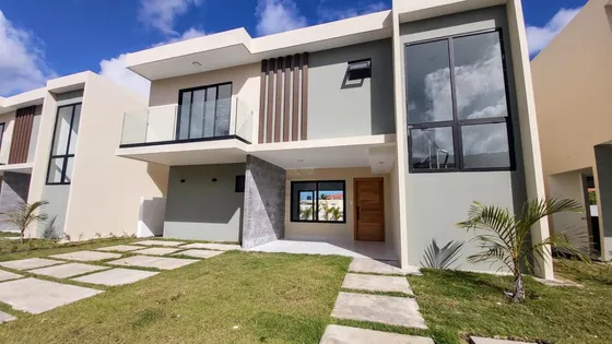 Villa Nueva En Venta Lista A Estrenar Ubicada En El Residencial Bávaro Punta Cana, 3 Habitaciones, 2niveles