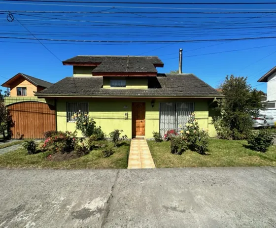 Se Arrienda Casa 3d + 2b (huertos Familiares Sp)