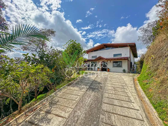 Hermosa Casa Finca En Santa Elena 