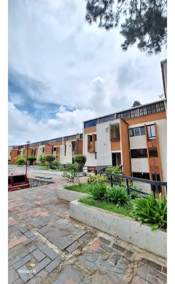 Dúplex En Venta: Urb. Rosalito, San Antonio De Los Altos. 