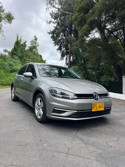 Volkswagen Golf 1.4 T