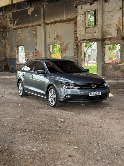 Volkswagen Vento 1.4 Highline 150cv At