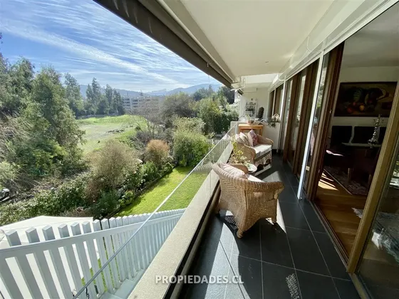 Departamento En Venta De 4 D Y 4 Baños En Lo Barnechea