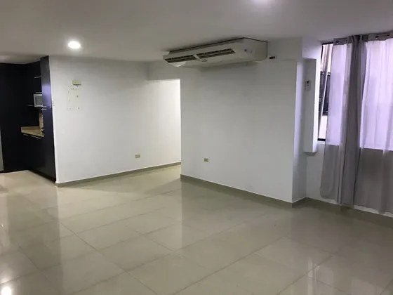 Re/max Abba En Venta (lechería, Residencias) Neveri Hermoso, Espacioso Y Remodelado Apartamento