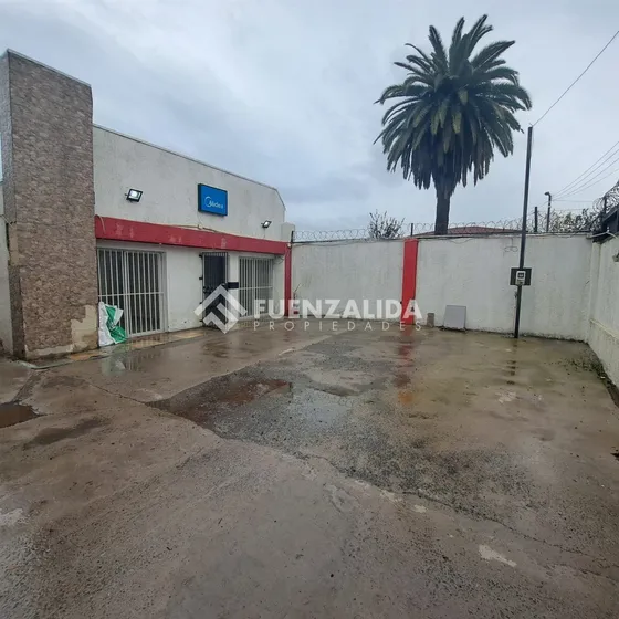 Gran Oportunidad Casa En Venta De 5 Dorm. En La Cisterna