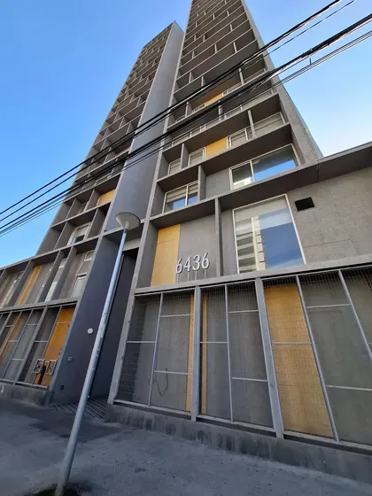 Departamento En Venta En Excelente Ubicacion.-
