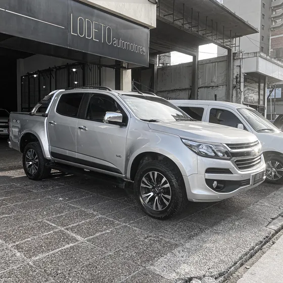 Chevrolet S10 2.8 Cd 4x4 Ltz Tdci 200cv At