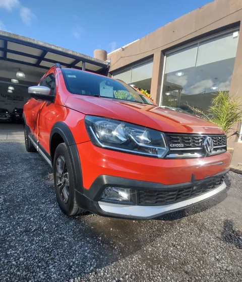 Volkswagen Saveiro 1.6 Cross Gp Cd 110cv Pack High