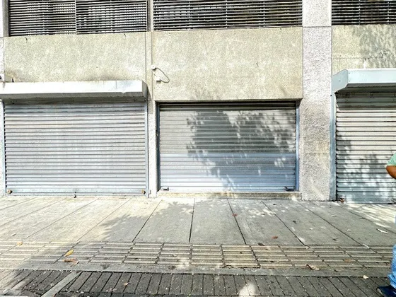 Local Comercial/alquiler/sabana Grande/141,00 Mts/2b/2.000$
