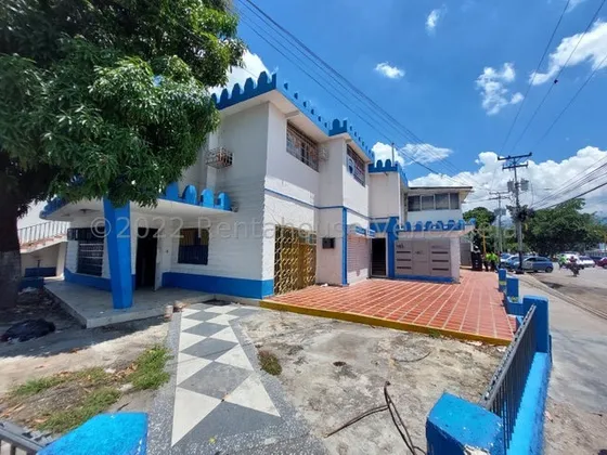 Rah 23-7446 Negociable! Desarrolla Tu Proyecto Comercial En Punto Emblematico De Maracay Frente El Museo Aeronautico En Estos 526mts De Terreno