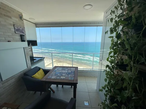 Apt Pe Na Areia Decorado  Porteira Fechada