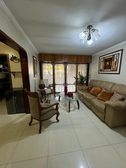 Teamhouse+ Vende Acogedor Townhouse Con Muelle En Res. Puerto Príncipe, Lechería