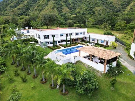 Finca Para La Venta En Santafé De Antioquia 