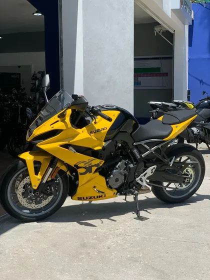 Suzuki Gsx-8r 2025