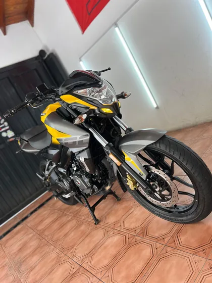 Rouser Ns 200 Fi Inyección