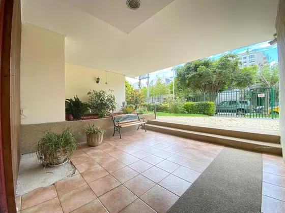 Departamento En Venta De 3 Dorm. Sector Oriente Viña Del Mar