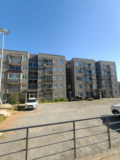 Arriendo Cipreses De Torreones 1, Excelente Estado 3d 1b