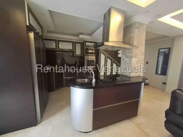 Fabuloso Townhouse Con Clima De Montaña Conjunto Cerrado,vigilacia Las 24 Horas Planta 100% Nueva A Estrenar Propiapozo, Tamque Subterraneo De 15 Mil Litros Con Su Sistema De Hidroneumatico 