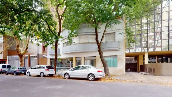 Venta Casa En 56 E 5 Y 6, La Plata. 