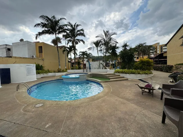 Town House En Tazajal Terrazas De Monte Alegre I Ao-rm