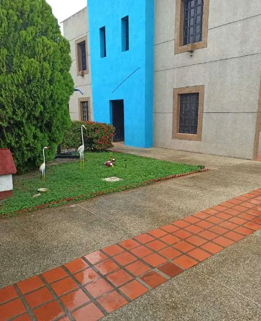 Posada Vacacional En Venta Higuerote Jg01w