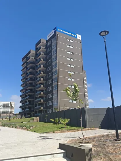 Departamento En Arriendo De 2 Dorm. 2 Baños. En La Serena