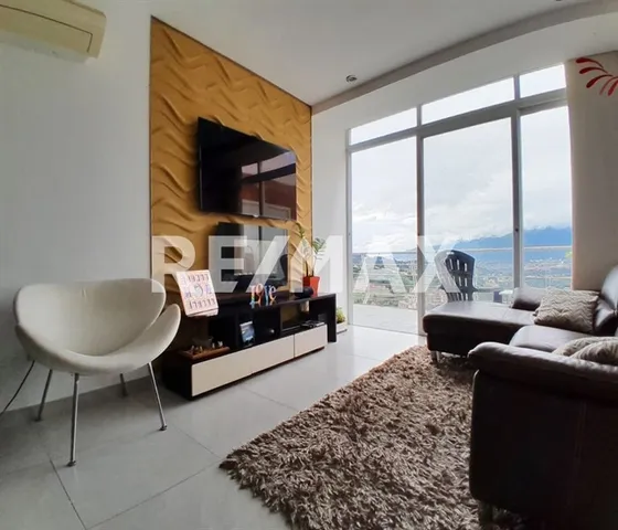Venta Apartamento Solar Del Hatillo 95mts/2h/2b/3pe