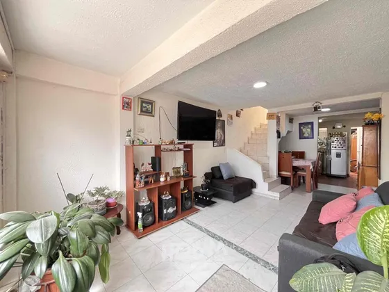 Casa En San Mateo. 4 Habitaciones, 68 M², Id: 135809