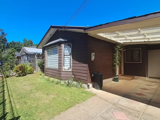 Se Vende Amplia Casa En Sector El Bosque