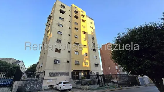 Apartamento En Alquiler En Los Caobos Fjg 25-12647
