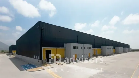 Arriendo De Bodegas En Centro Logístico 2300 M2 - Pudahuel