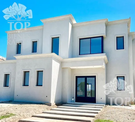 Casa  En Venta En Riberas, Puertos, Escobar
