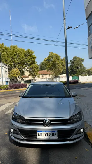 Volkswagen Virtus 1.6 Msi Highline