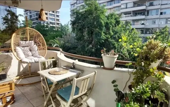 Departamento En Arriendo De 2 Dorm. En Vitacura